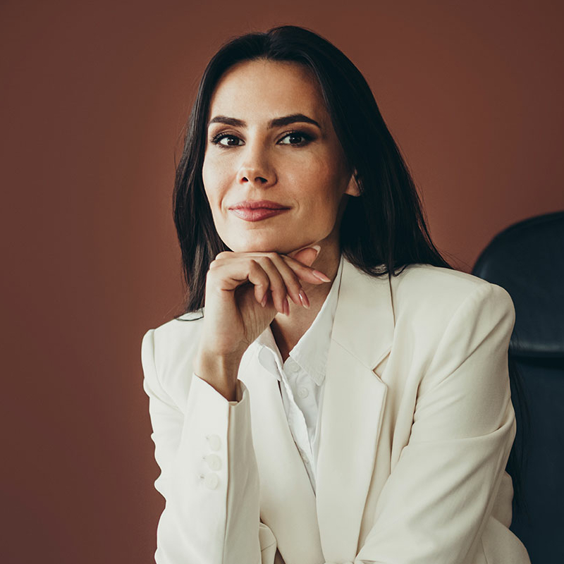 Profile photo of agent Camila Vega